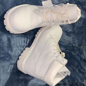 Timberland boots size 5